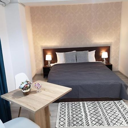B House Rooms Ιάσιο Εξωτερικό φωτογραφία