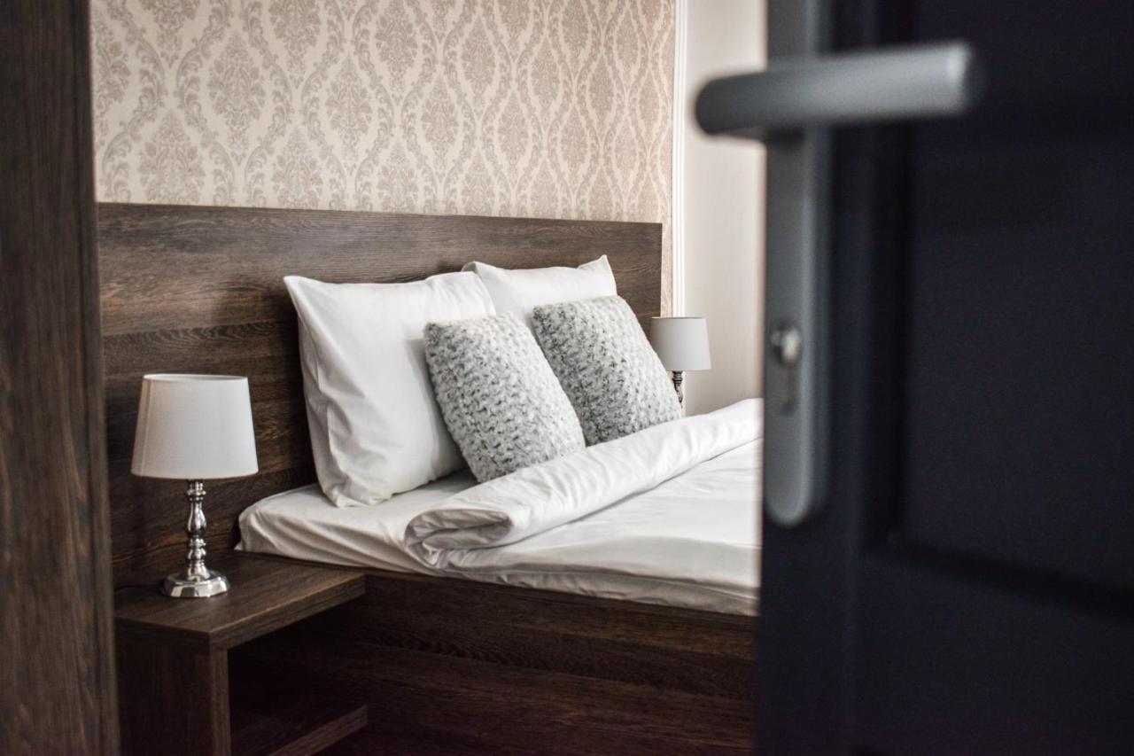 B House Rooms Ιάσιο Εξωτερικό φωτογραφία