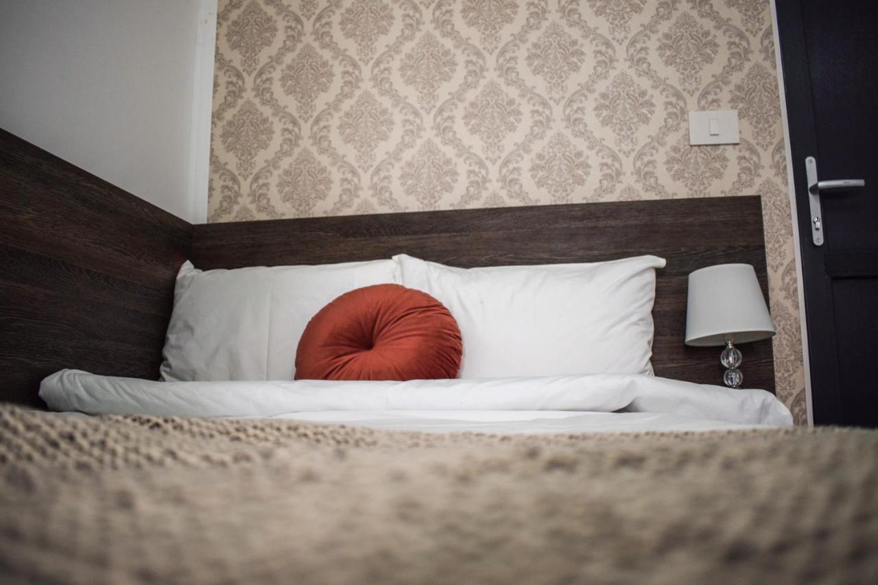 B House Rooms Ιάσιο Εξωτερικό φωτογραφία
