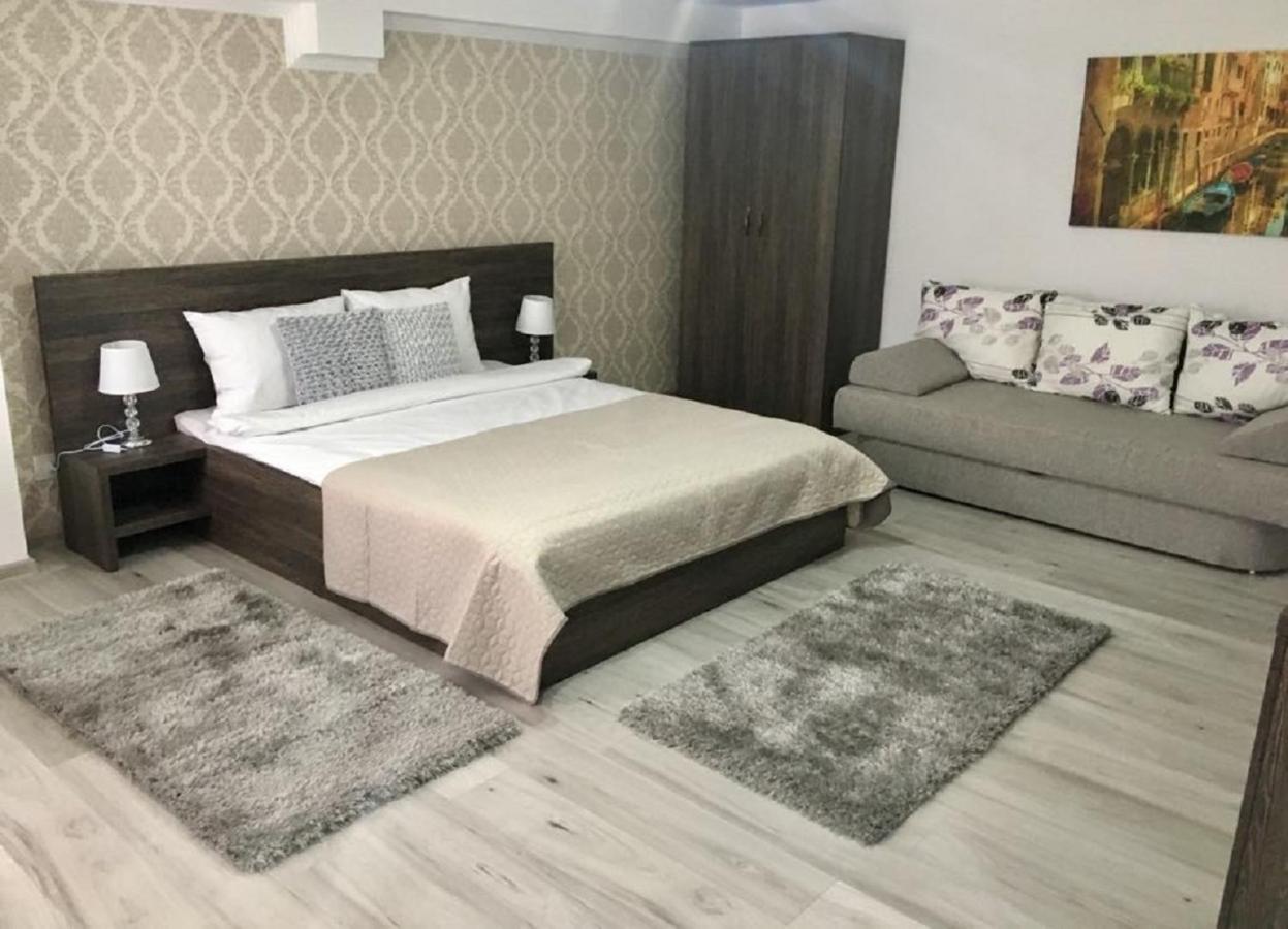 B House Rooms Ιάσιο Εξωτερικό φωτογραφία